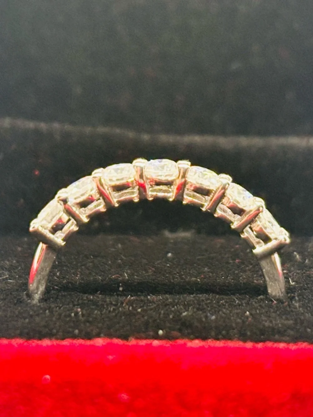 0.7ct MOISSANITE Ring size 7 - Picture 2 of 3